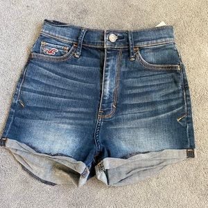 Hollister high waisted shorts